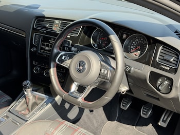 Used Volkswagen Golf 2016 for sale - 79176737: Photo