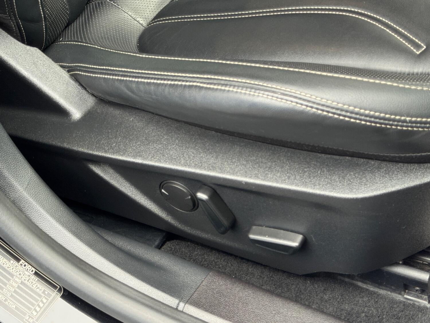 Used Ford Focus 2020 for sale - 76605921: Photo 13