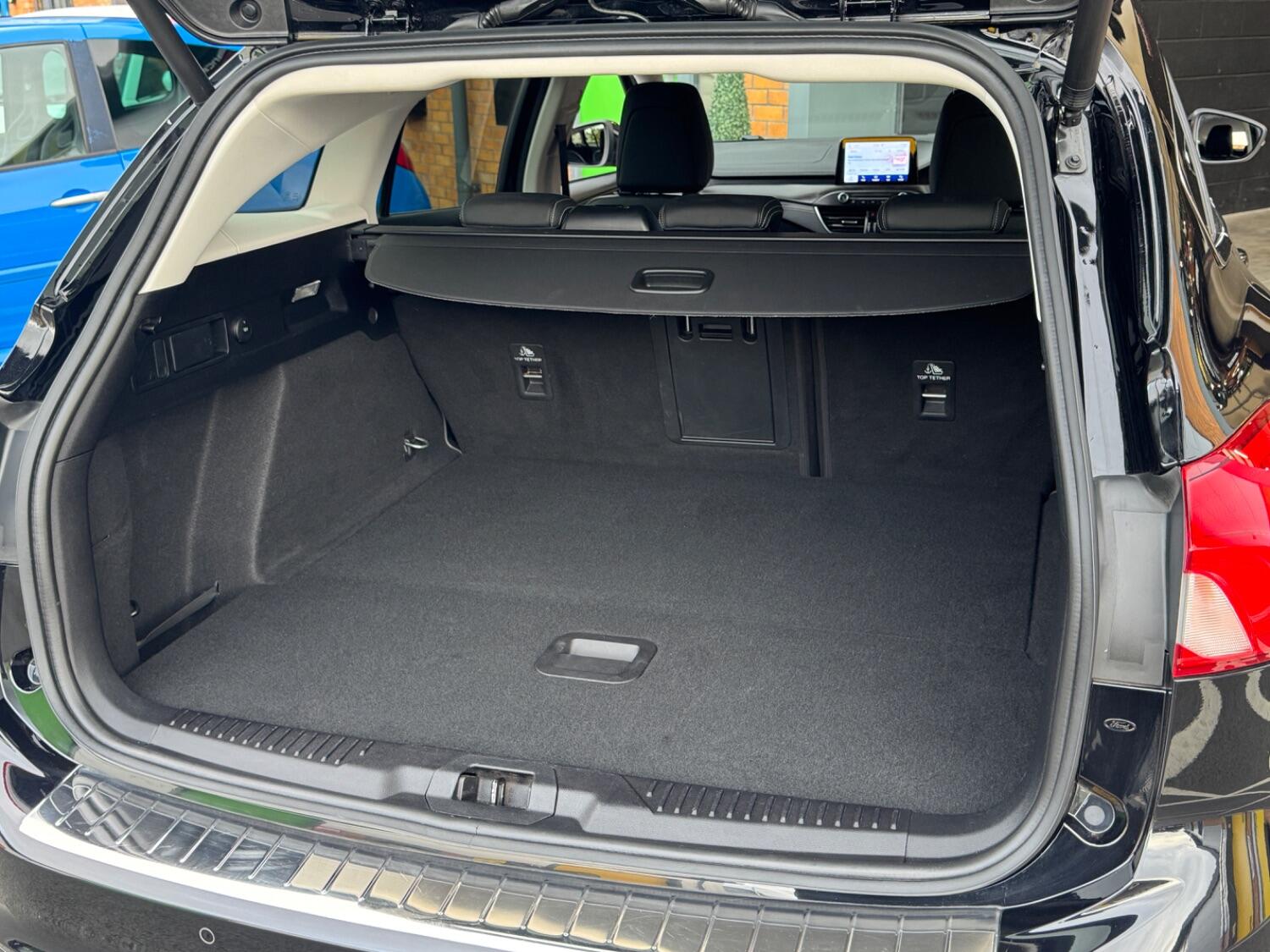 Used Ford Focus 2020 for sale - 76605921: Photo 23