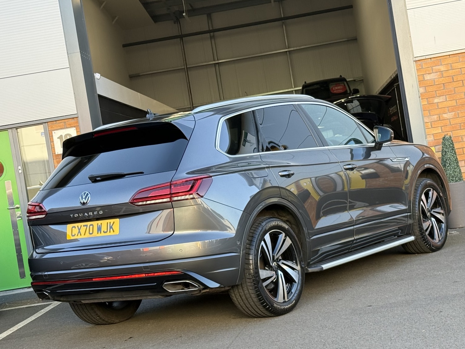 Used Volkswagen Touareg 2020 for sale - 76637457: Photo 12