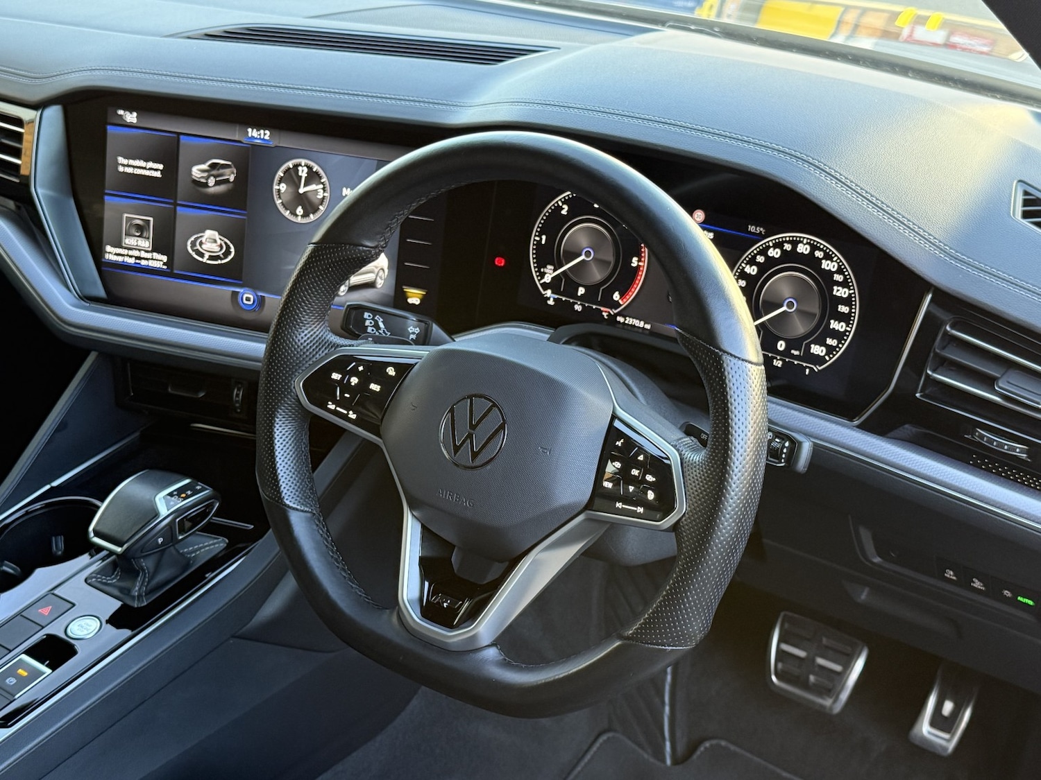 Used Volkswagen Touareg 2020 for sale - 76637457: Photo 3