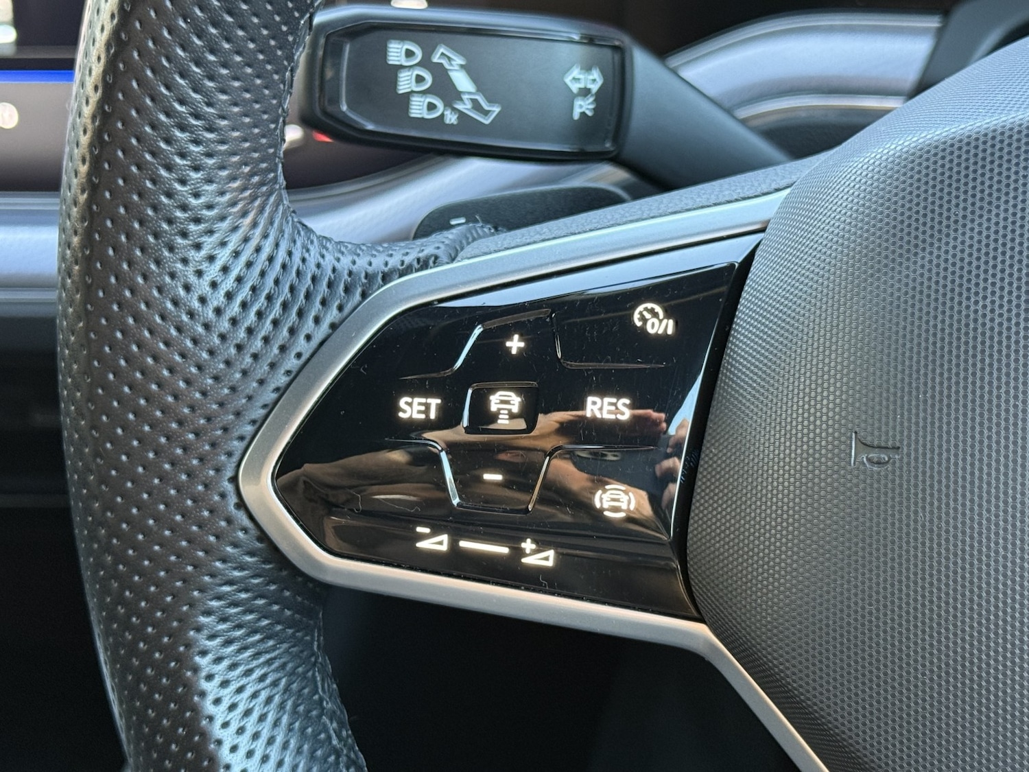 Used Volkswagen Touareg 2020 for sale - 76637457: Photo 33