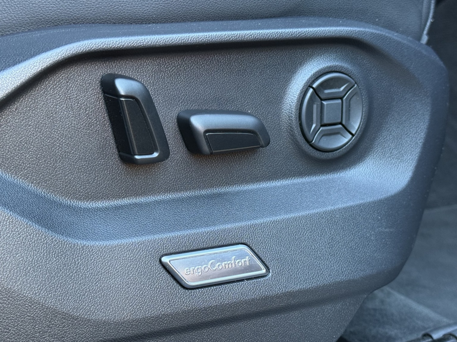 Used Volkswagen Touareg 2020 for sale - 76637457: Photo 35