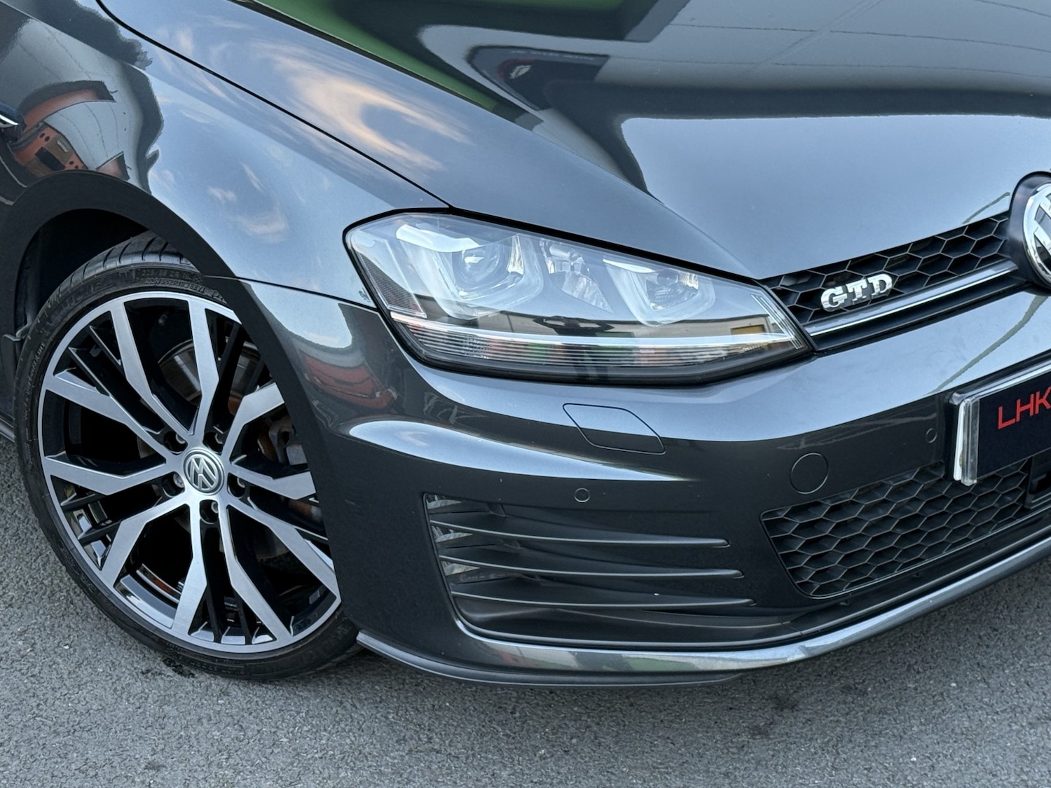 Used Volkswagen Golf 2015 for sale - 76637448: Photo 2