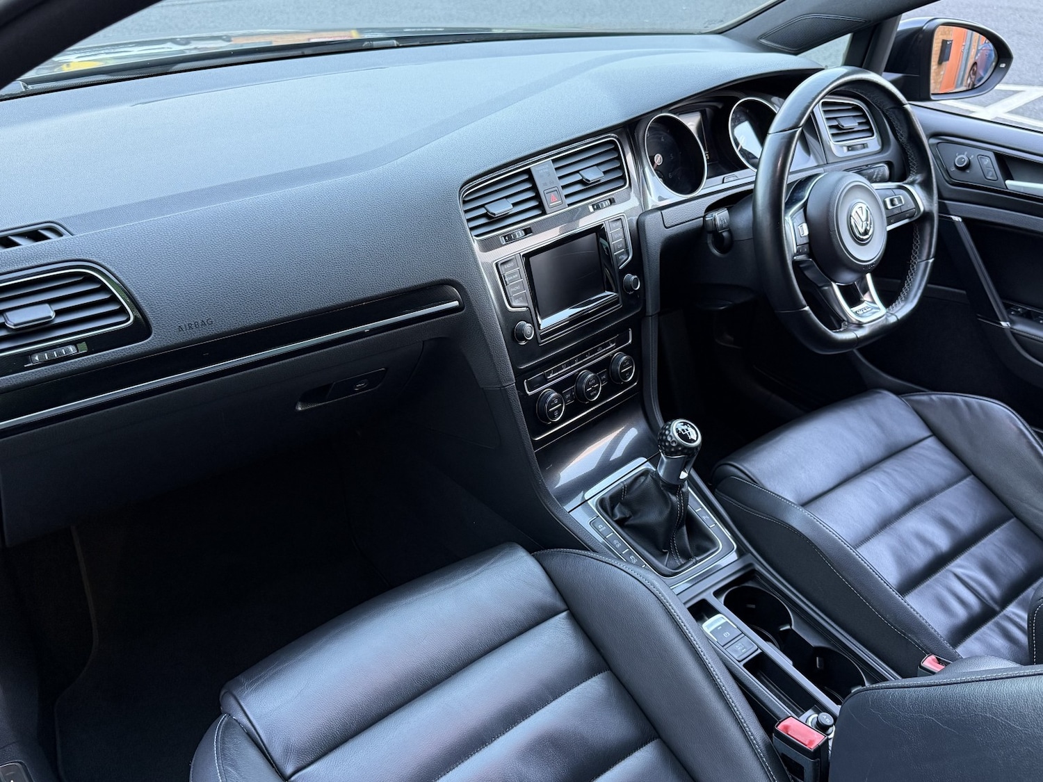 Used Volkswagen Golf 2015 for sale - 76637448: Photo 7