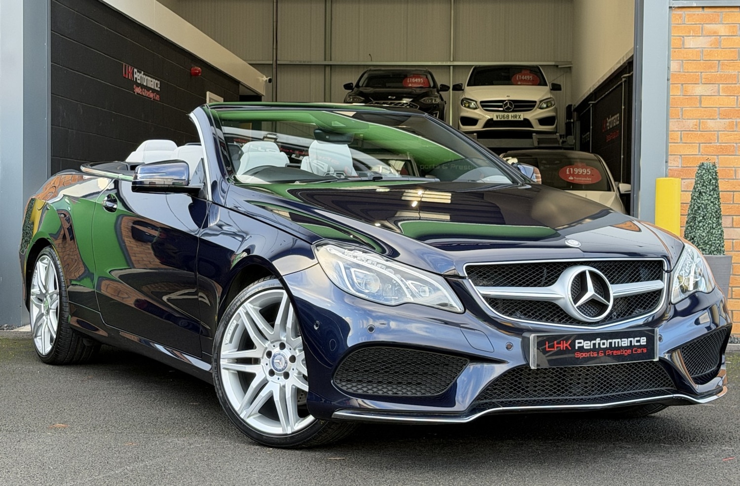 Used Mercedes-Benz E Class 2014 for sale - 77008129: Photo 1