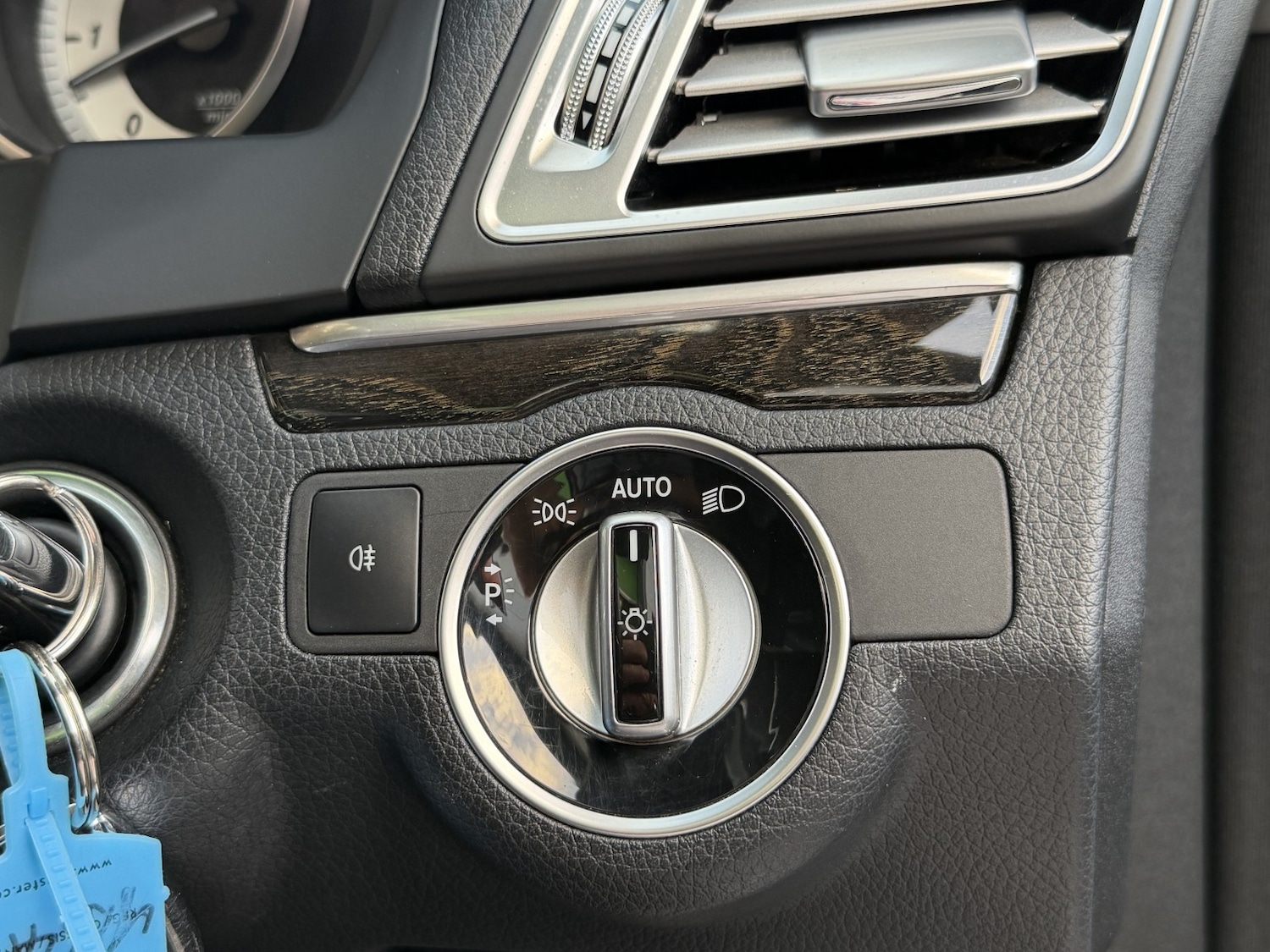 Used Mercedes-Benz E Class 2014 for sale - 77008129: Photo 21