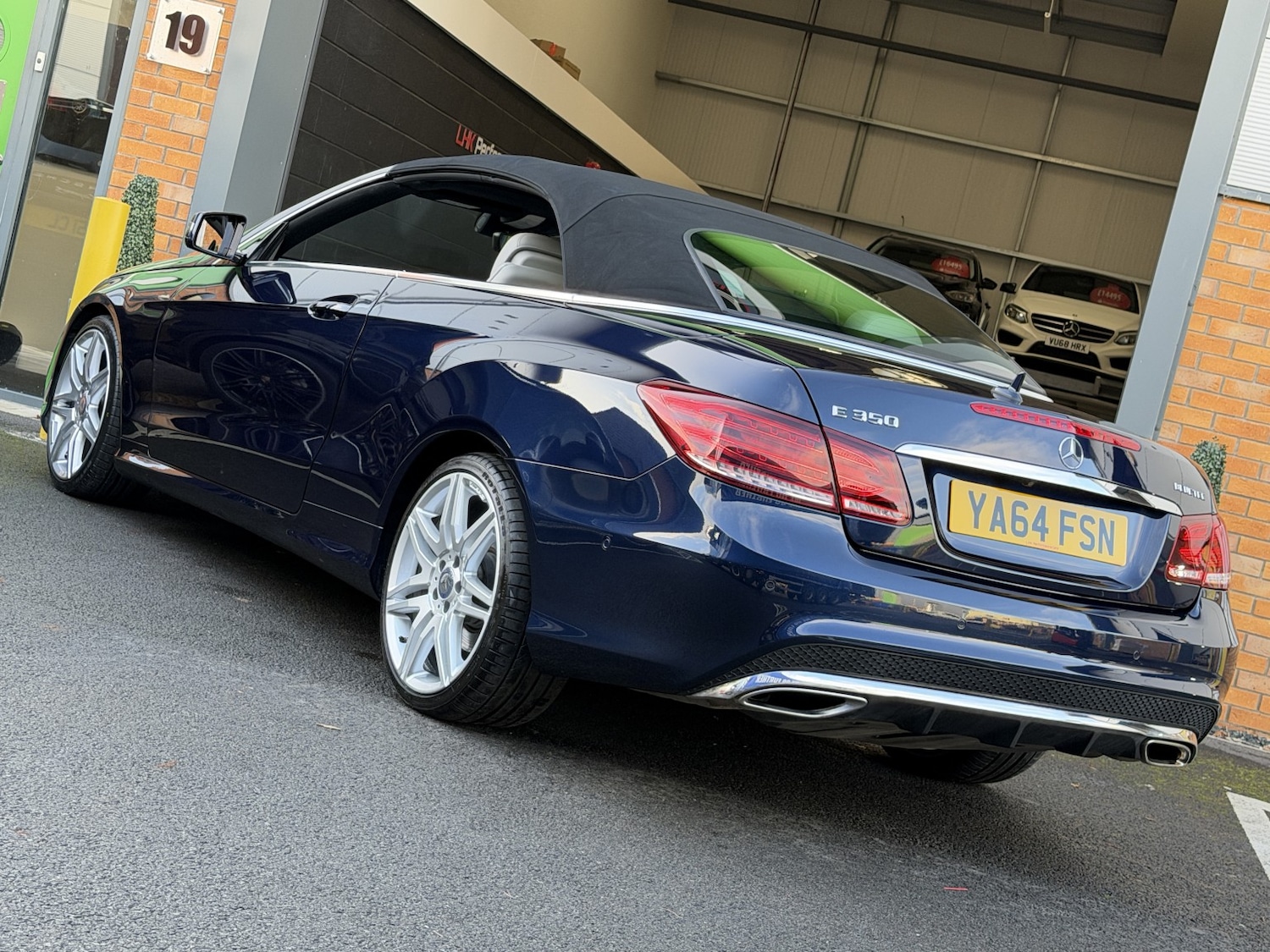 Used Mercedes-Benz E Class 2014 for sale - 77008129: Photo 23