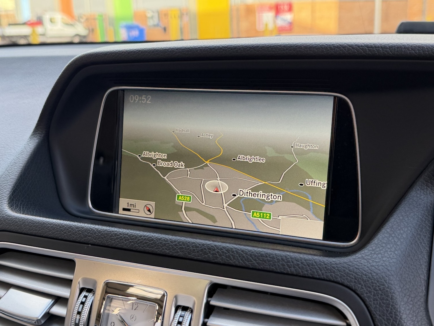 Used Mercedes-Benz E Class 2014 for sale - 77008129: Photo 9