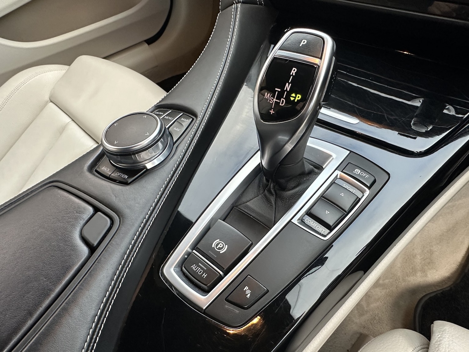 Used BMW 6 Series 2017 for sale - 77173058: Photo 24