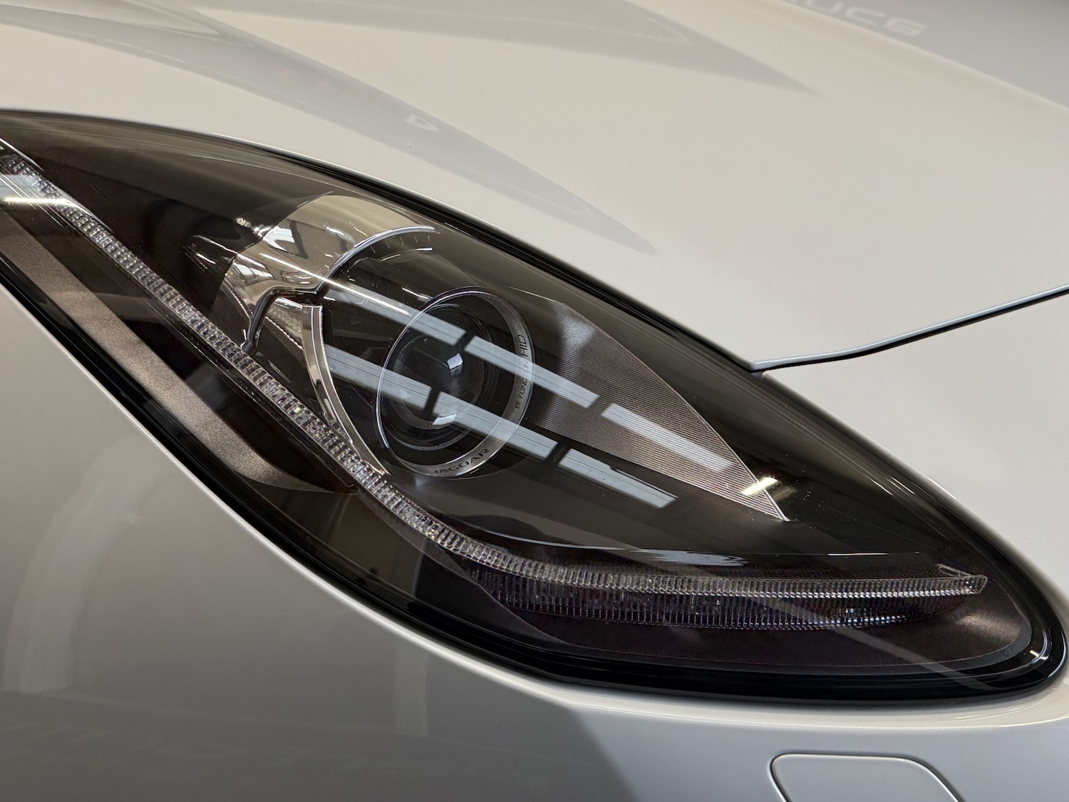 Used Jaguar F-Type 2016 for sale - 77668626: Photo 32