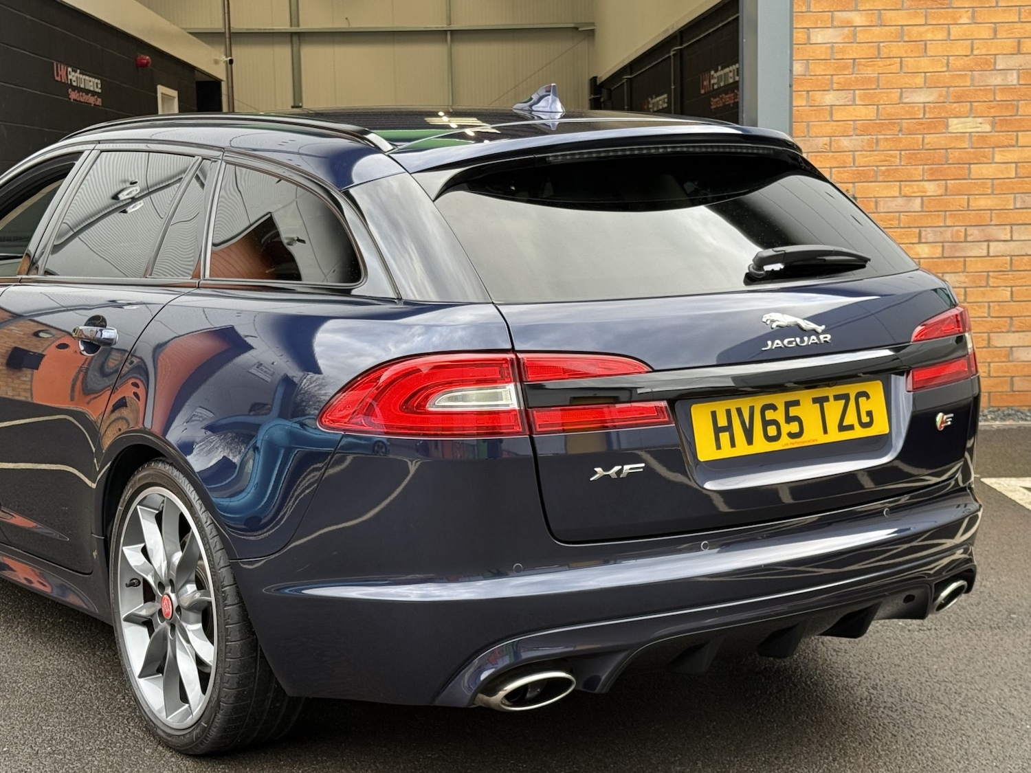 Used Jaguar XF 2015 for sale - 77562559: Photo 12