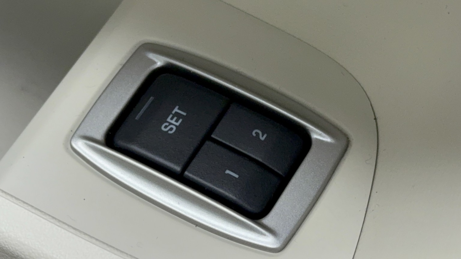 Used Jaguar XF 2015 for sale - 77562559: Photo 25