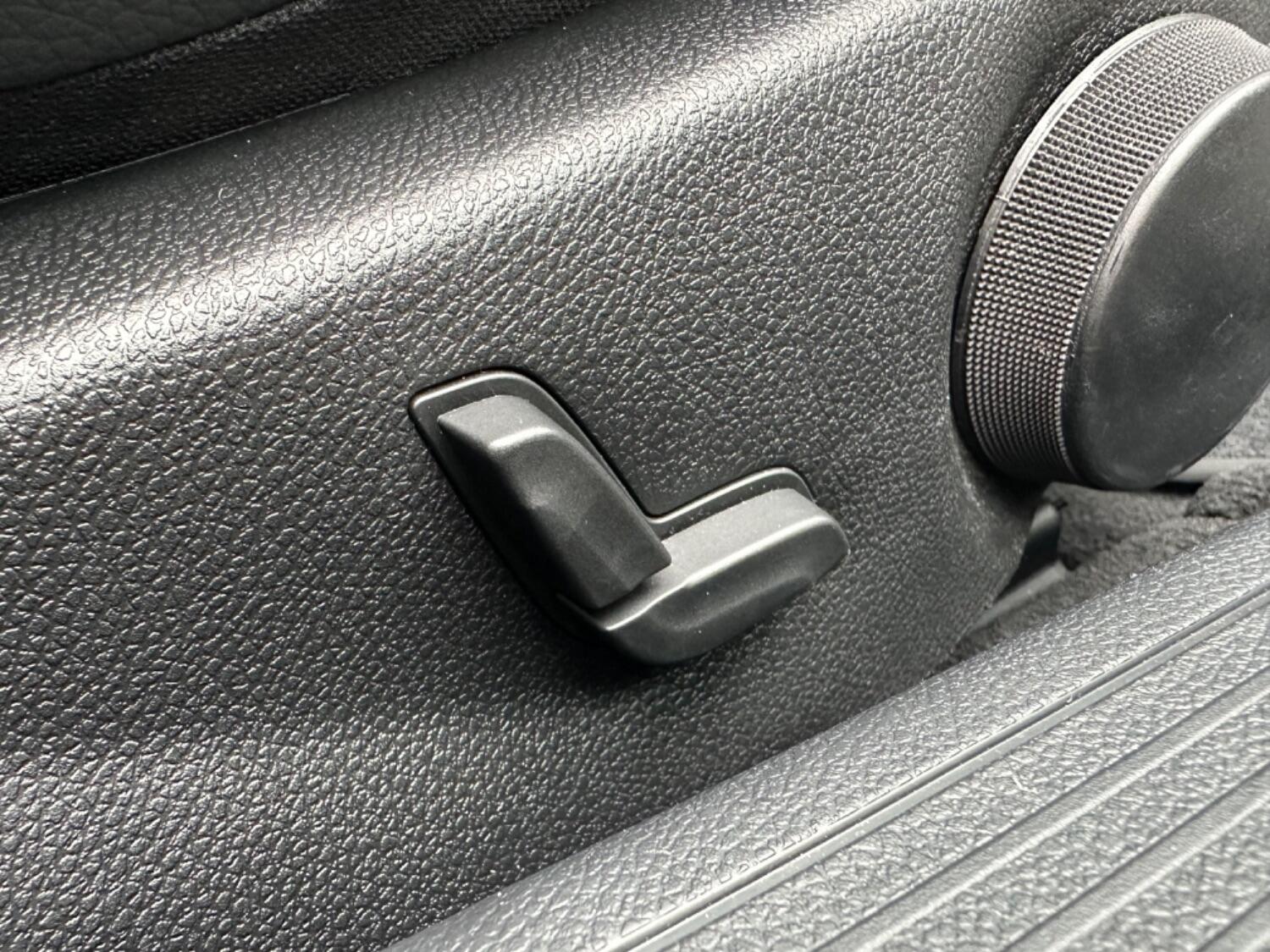 Used Mercedes-Benz C Class 2013 for sale - 76963450: Photo 26