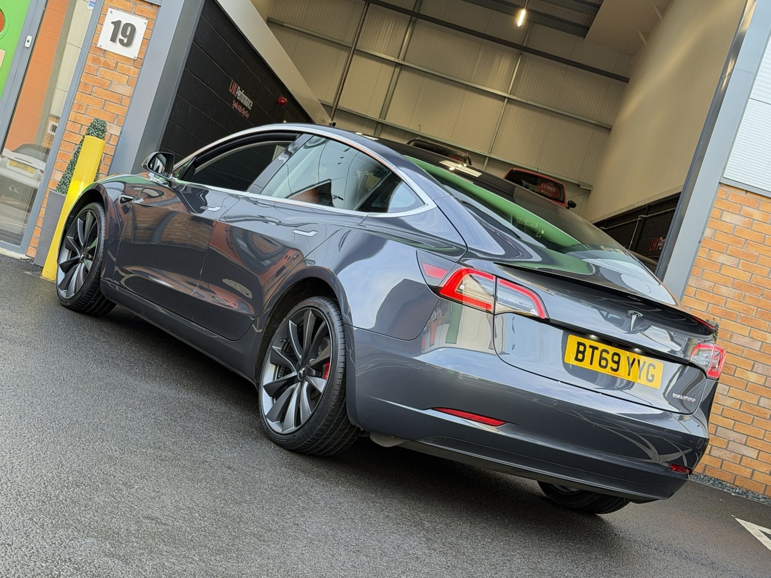 Used Tesla Model 3 2019 for sale - 77385362: Photo 19