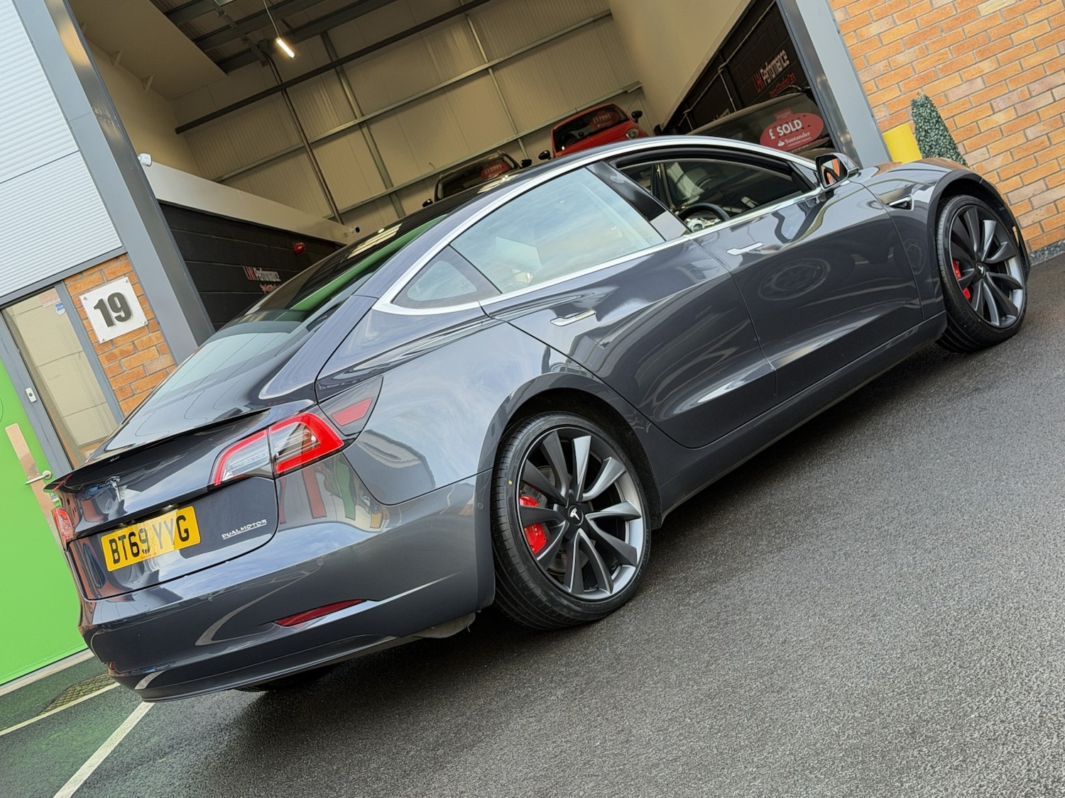 Used Tesla Model 3 2019 for sale - 77385362: Photo 21