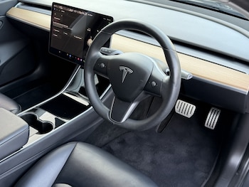 Used Tesla Model 3 2019 for sale - 77385362: Photo