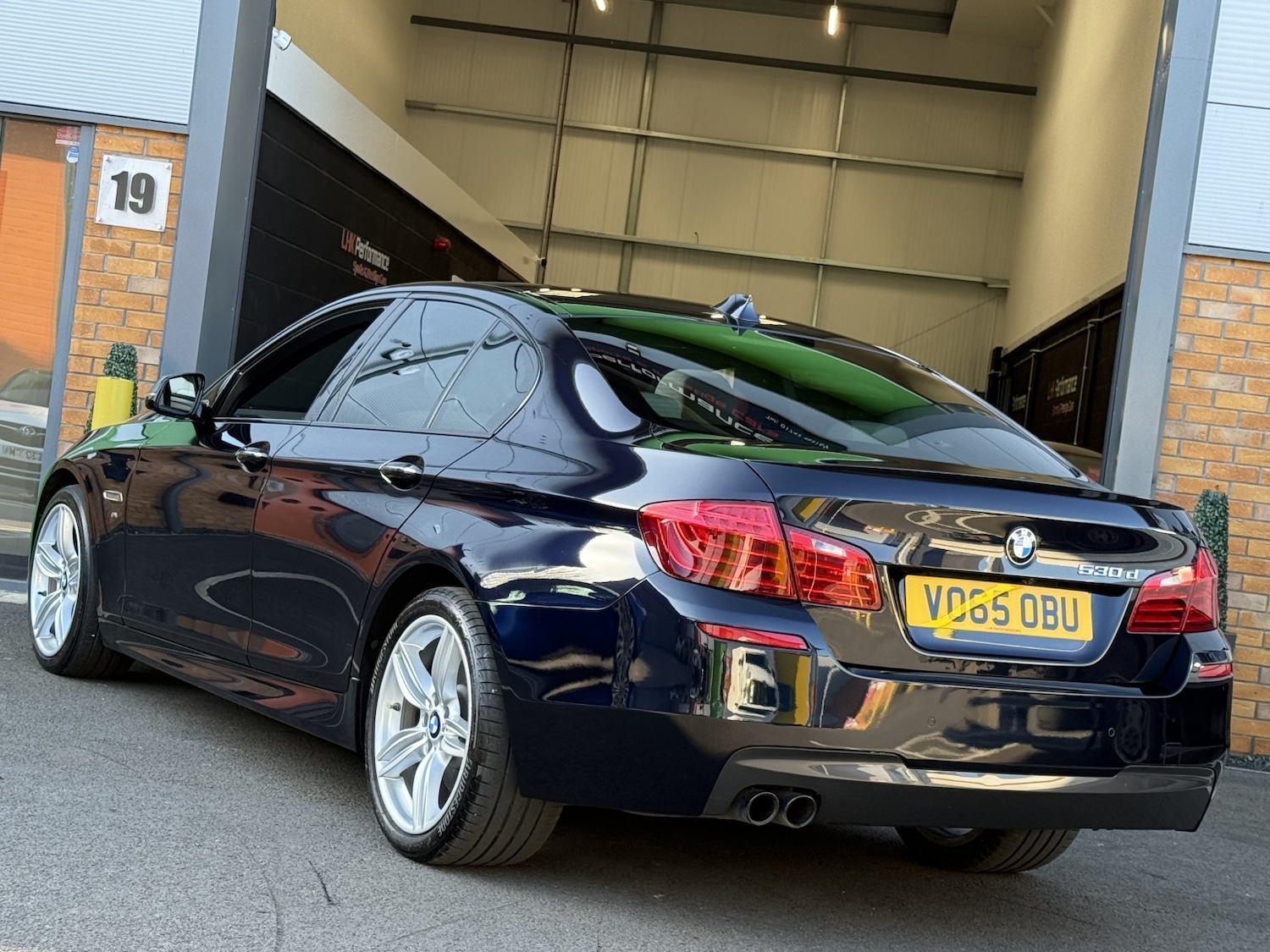 Used BMW 5 Series 2015 for sale - 77766537: Photo 11