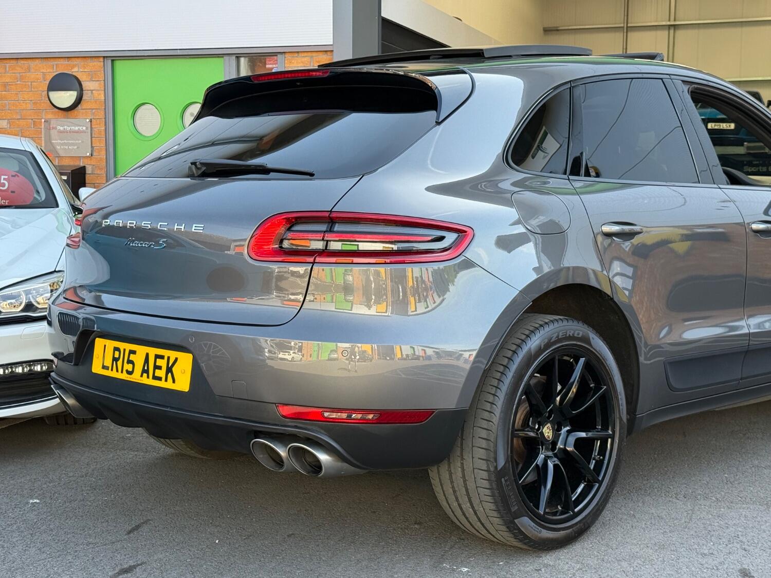 Used Porsche Macan 2015 for sale - 76769161: Photo 14