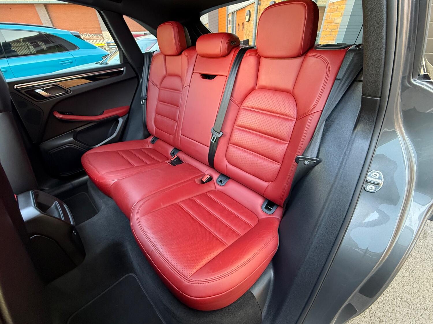 Used Porsche Macan 2015 for sale - 76769161: Photo 6