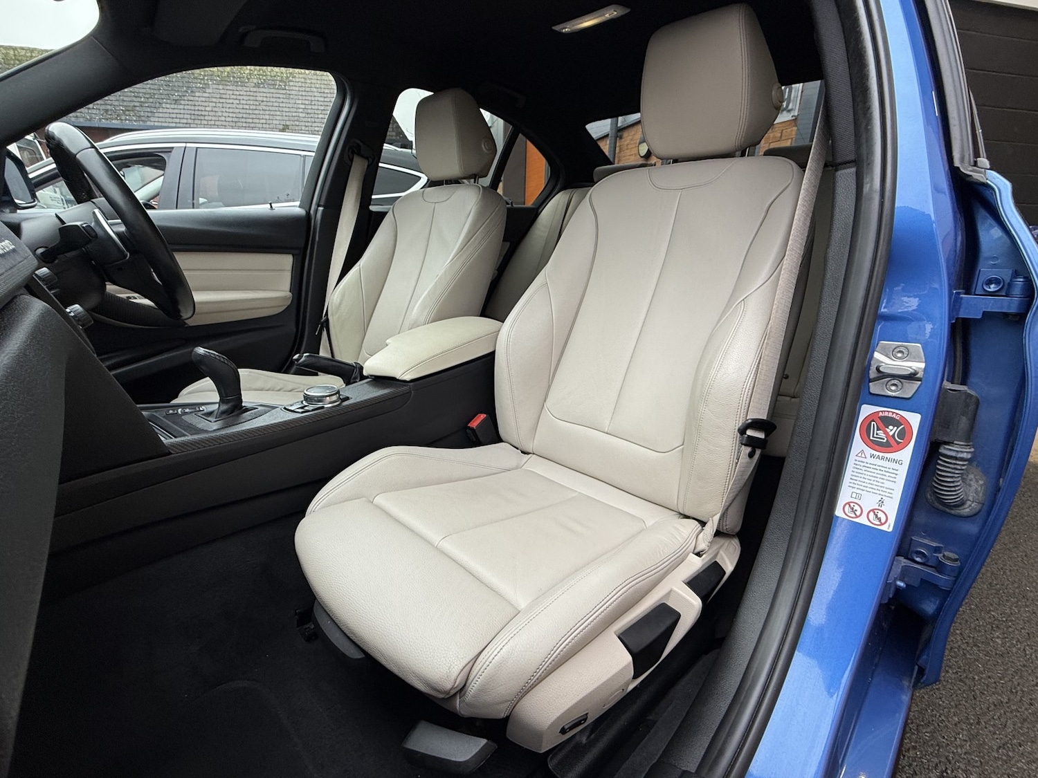 Used BMW 3 Series 2014 for sale - 77536009: Photo 4