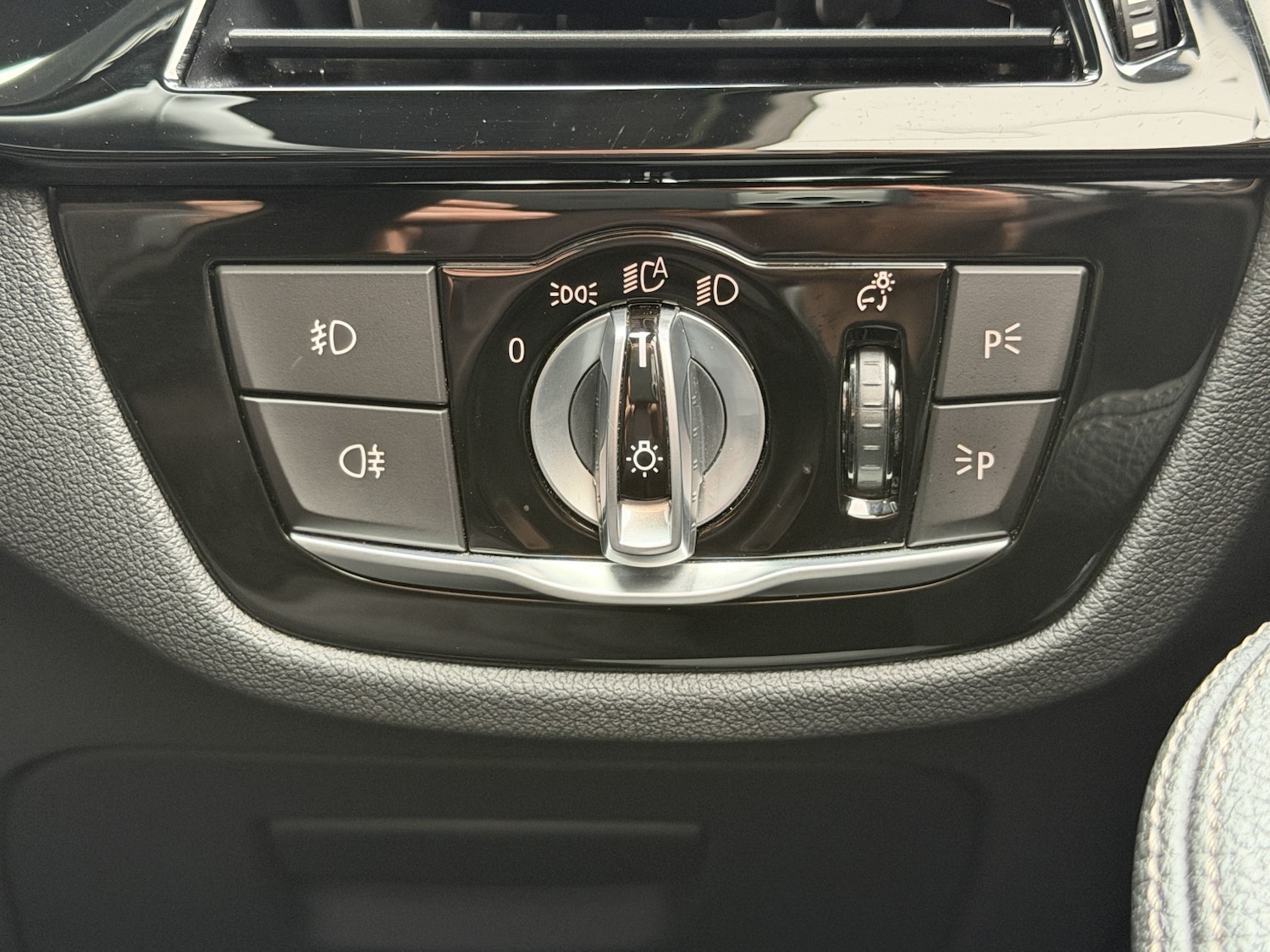 Used BMW 5 Series 2018 for sale - 76497493: Photo 18