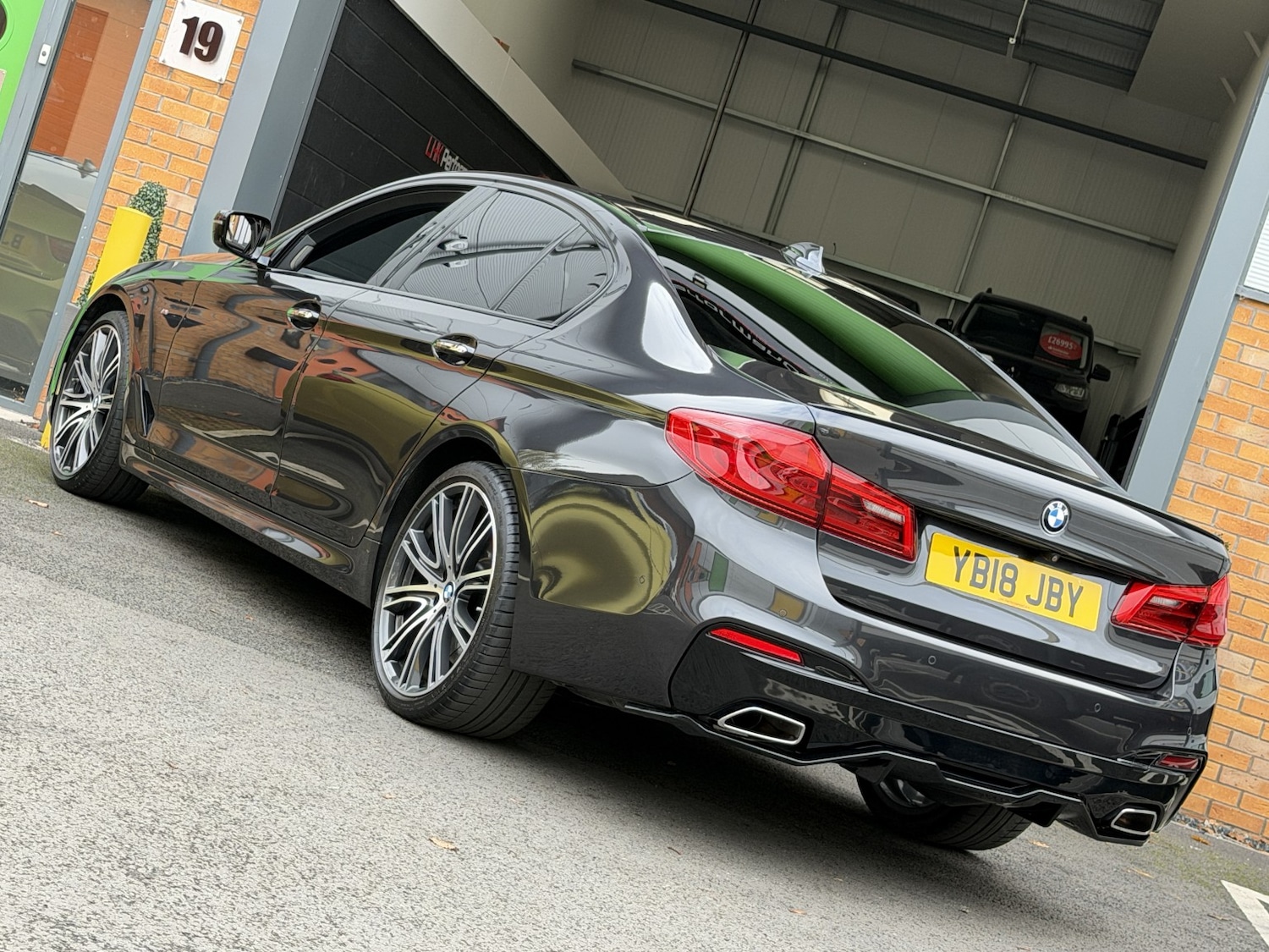 Used BMW 5 Series 2018 for sale - 76497493: Photo 25