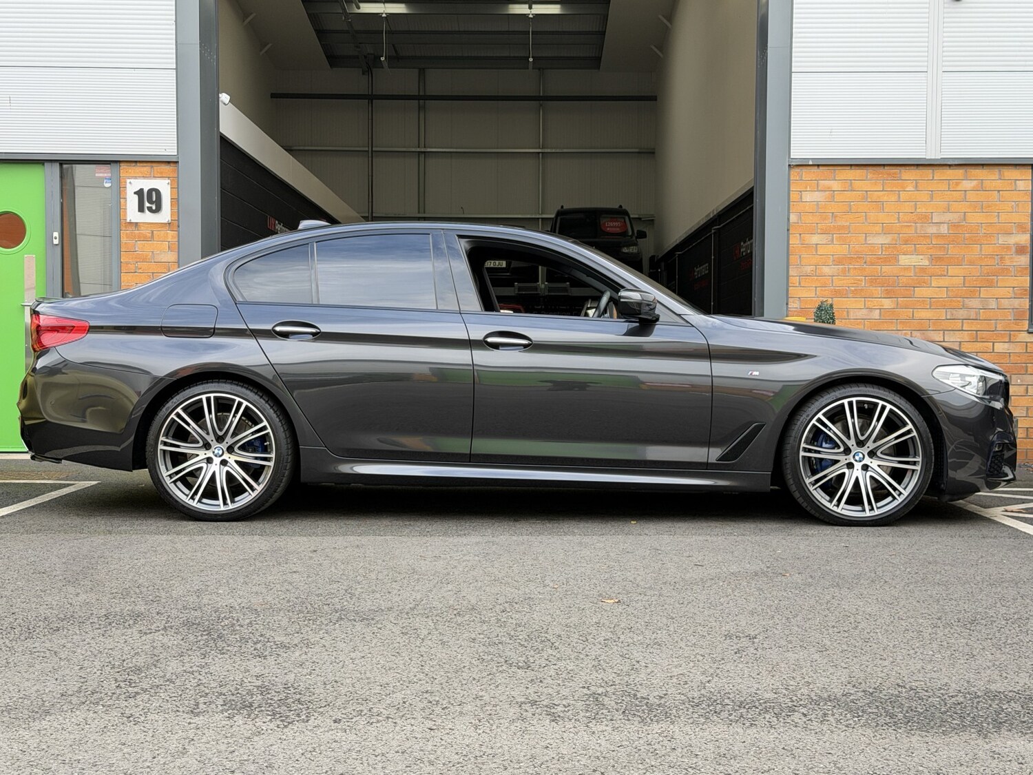 Used BMW 5 Series 2018 for sale - 76497493: Photo 26