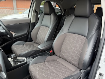 Used Toyota Yaris Cross 2022 for sale - 79539549: Photo