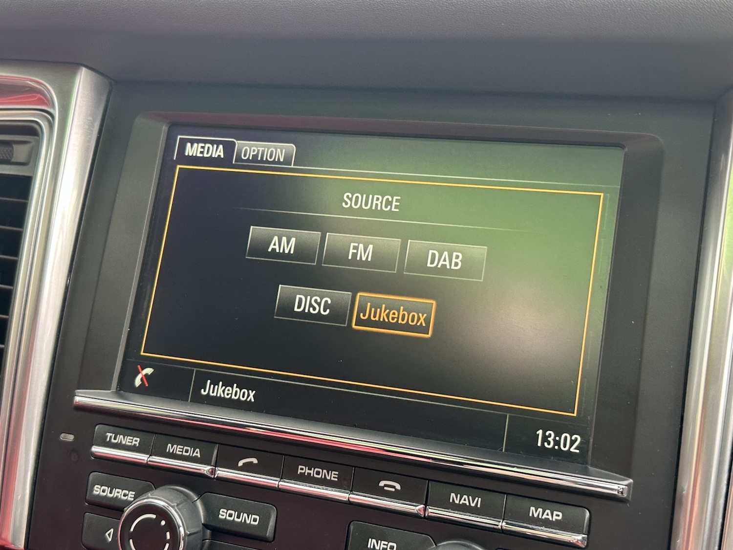 Used Porsche Macan 2015 for sale - 76305467: Photo 25