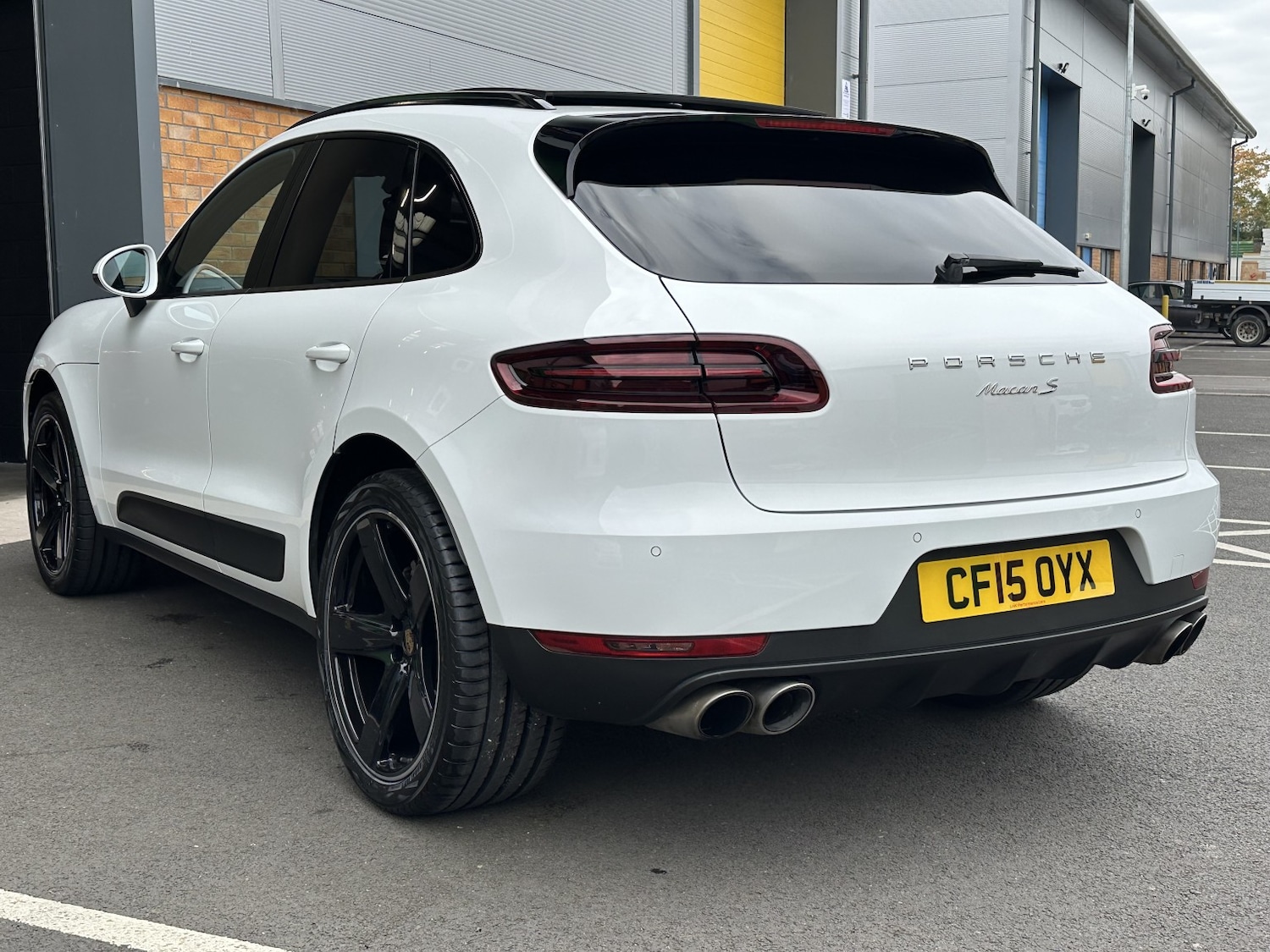Used Porsche Macan 2015 for sale - 76305467: Photo 28
