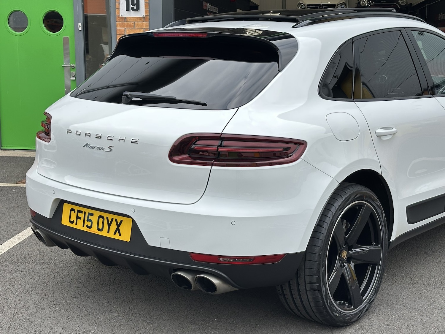 Used Porsche Macan 2015 for sale - 76305467: Photo 9