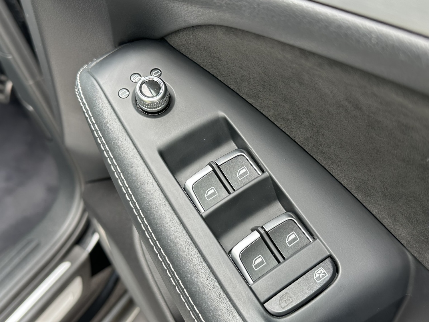 Used Audi SQ5 2016 for sale - 78031552: Photo 29