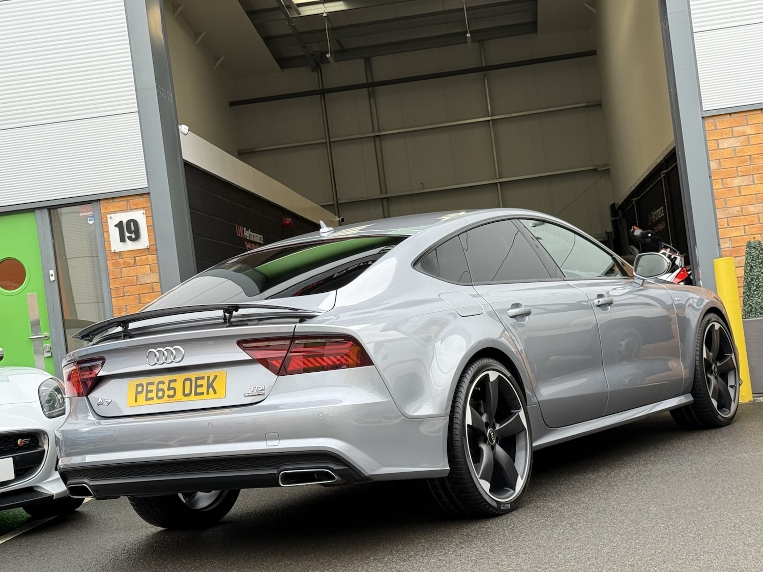 Used Audi A7 2015 for sale - 77536079: Photo 10