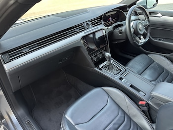 Used Volkswagen Arteon 2019 for sale - 79536186: Photo