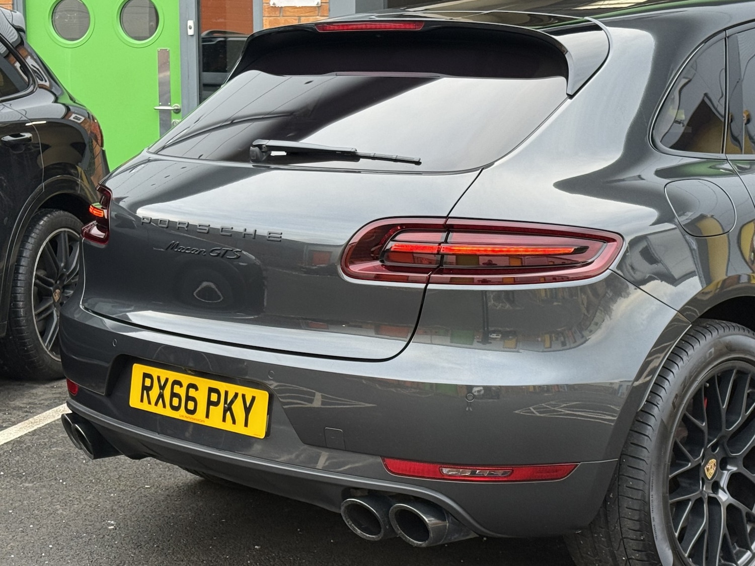 Used Porsche Macan 2016 for sale - 77201218: Photo 11