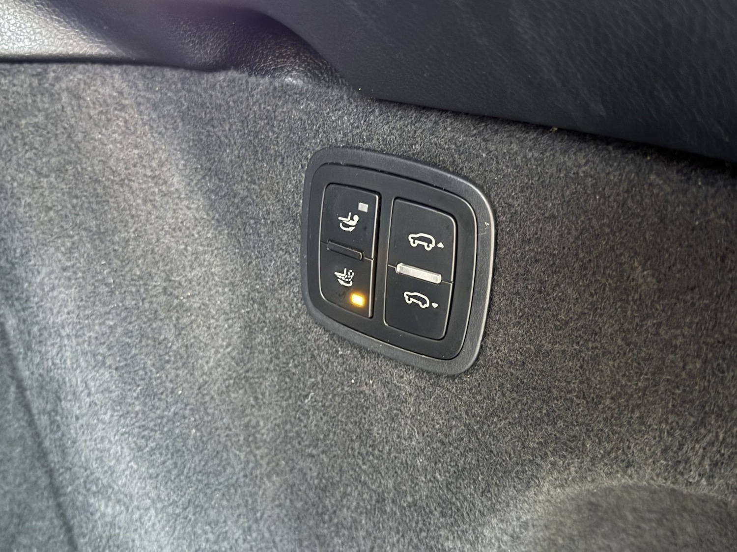 Used Porsche Macan 2016 for sale - 77201218: Photo 35