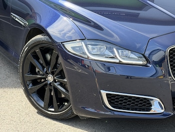 Used Jaguar XJ 2019 for sale - 79507825: Photo