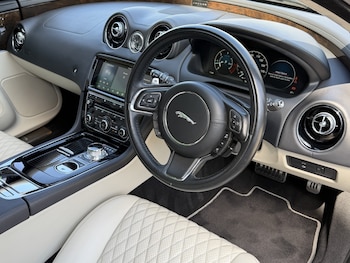 Used Jaguar XJ 2019 for sale - 79507825: Photo