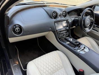 Used Jaguar XJ 2019 for sale - 79507825: Photo