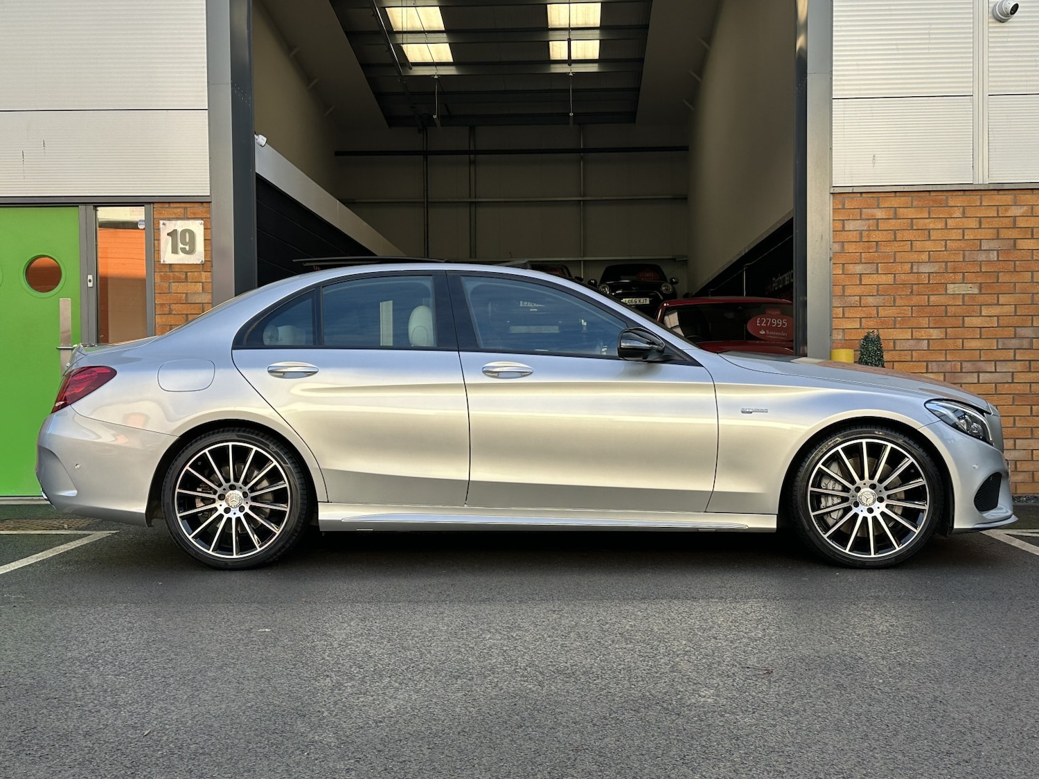 Used Mercedes-Benz C Class 2016 for sale - 76799217: Photo 23