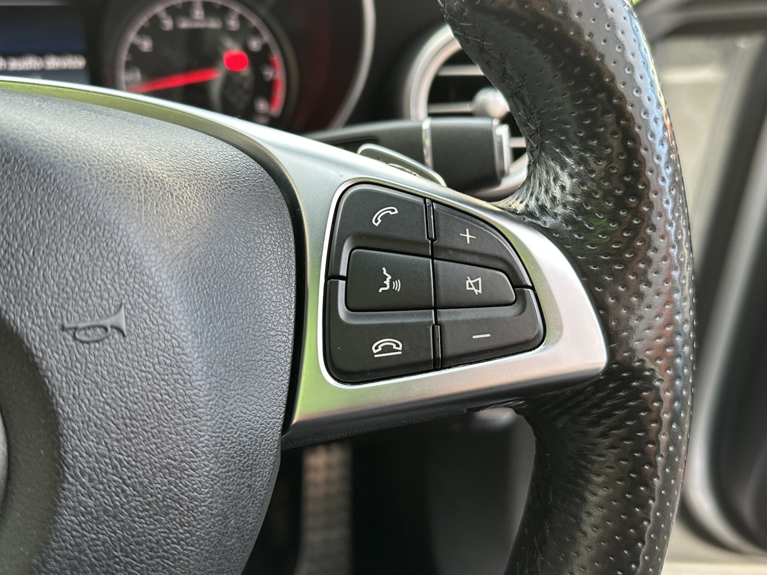 Used Mercedes-Benz C Class 2016 for sale - 76799217: Photo 38