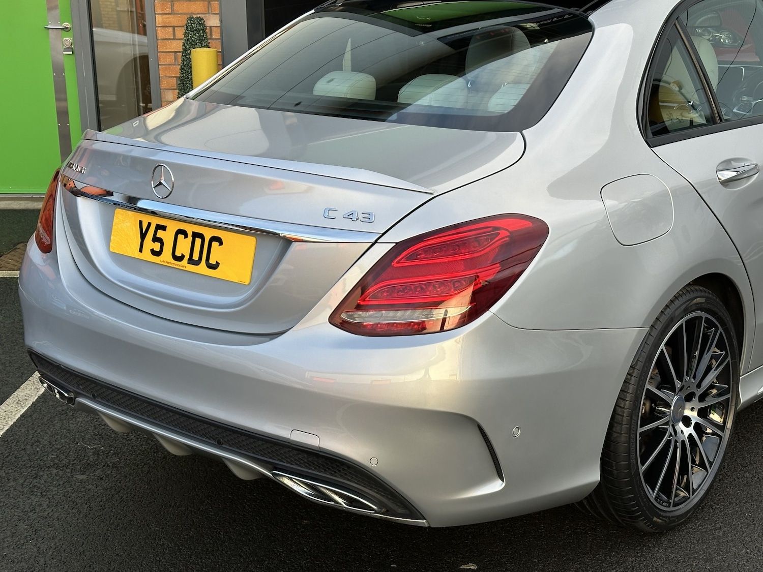 Used Mercedes-Benz C Class 2016 for sale - 76799217: Photo 8