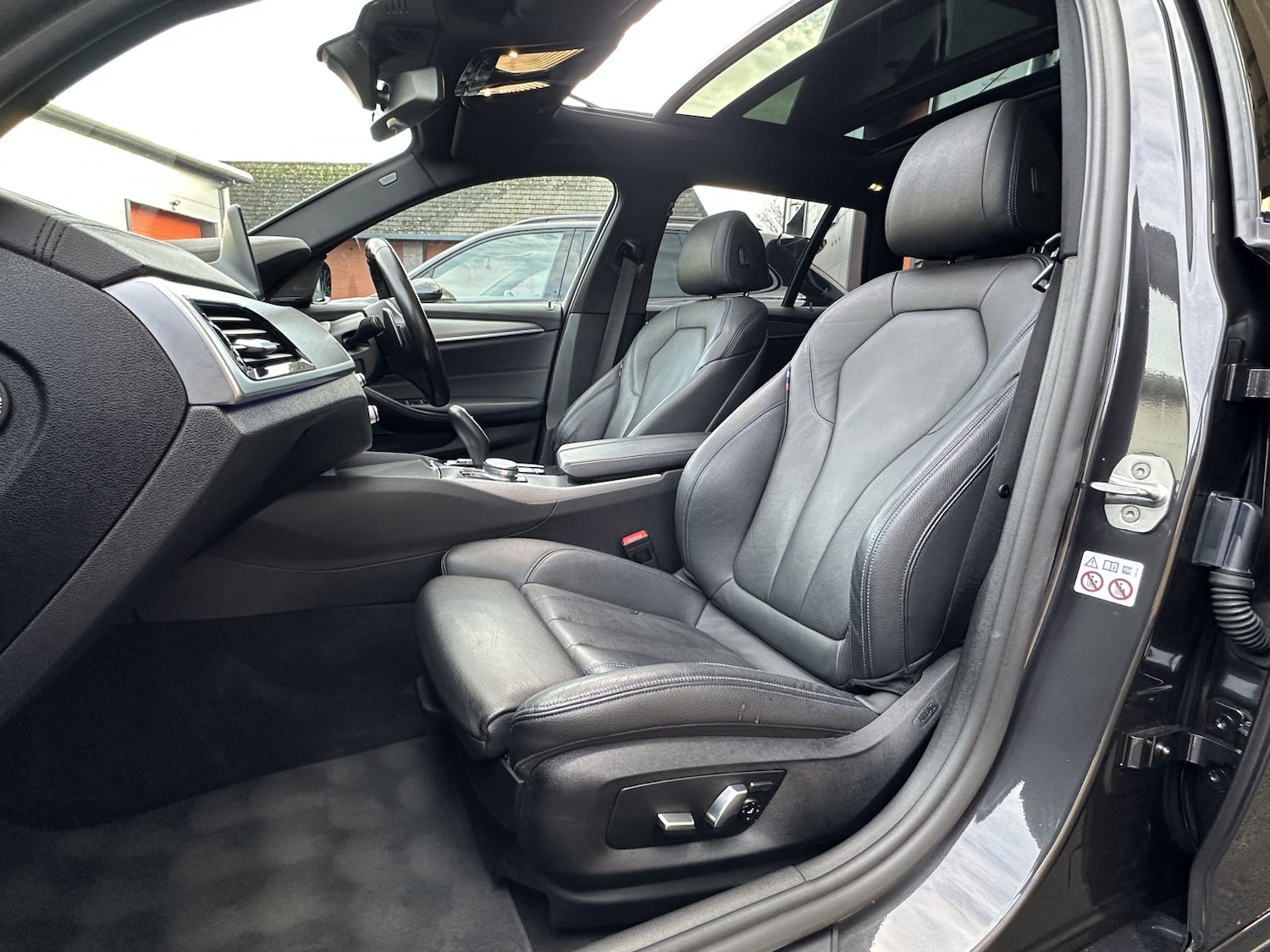 Used BMW 5 Series 2019 for sale - 76963406: Photo 4