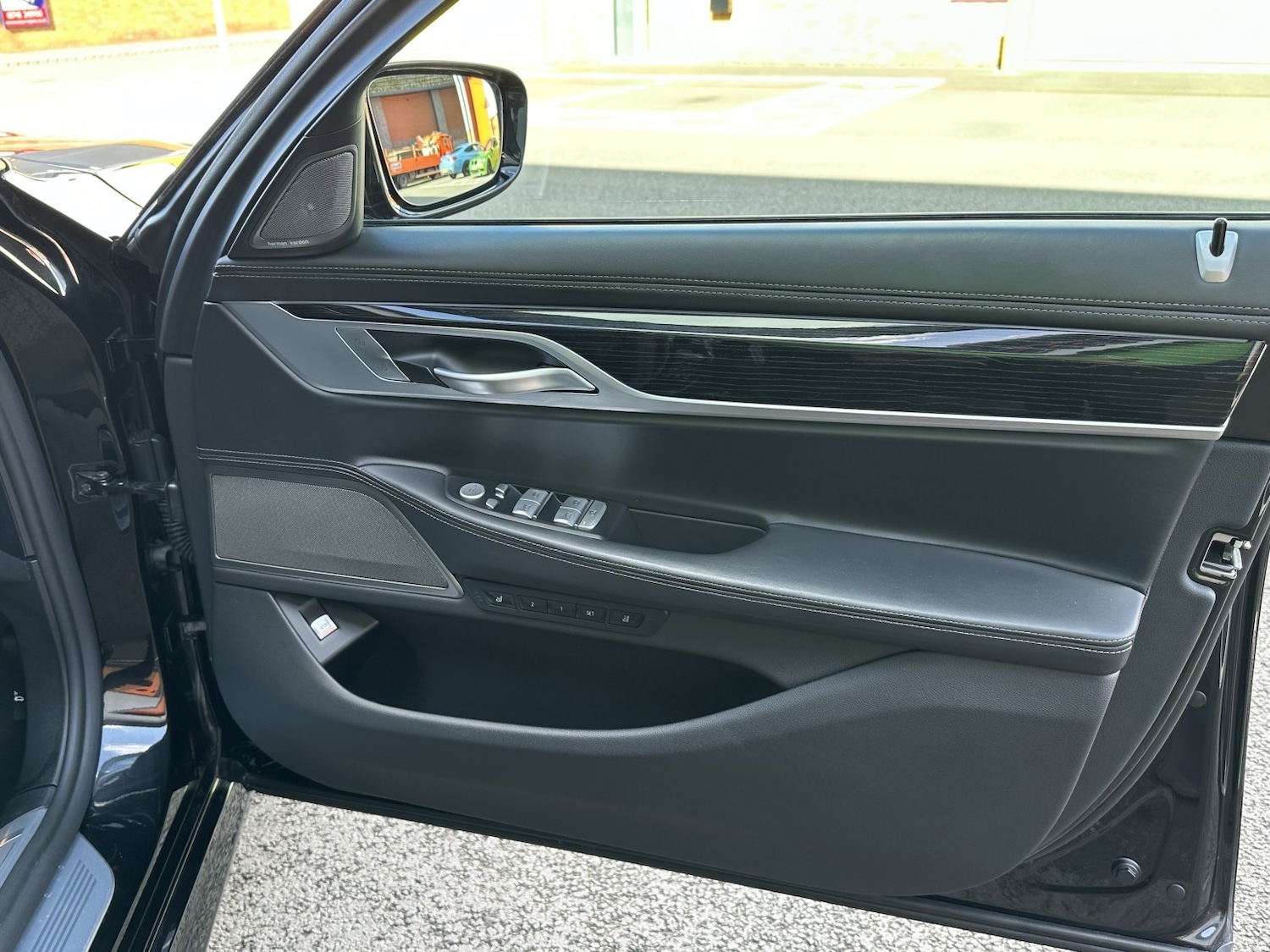 Used BMW 7 Series 2019 for sale - 77891643: Photo 34