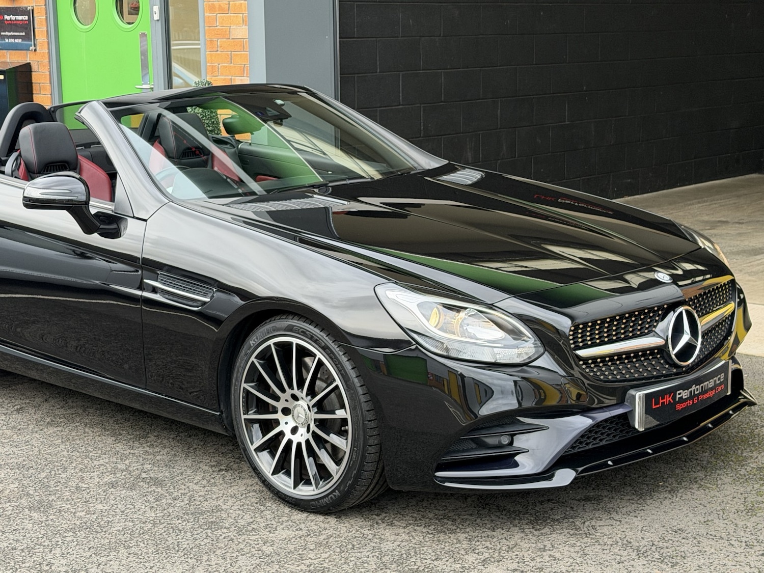 Used Mercedes-Benz SLC 2016 for sale - 77313989: Photo 21