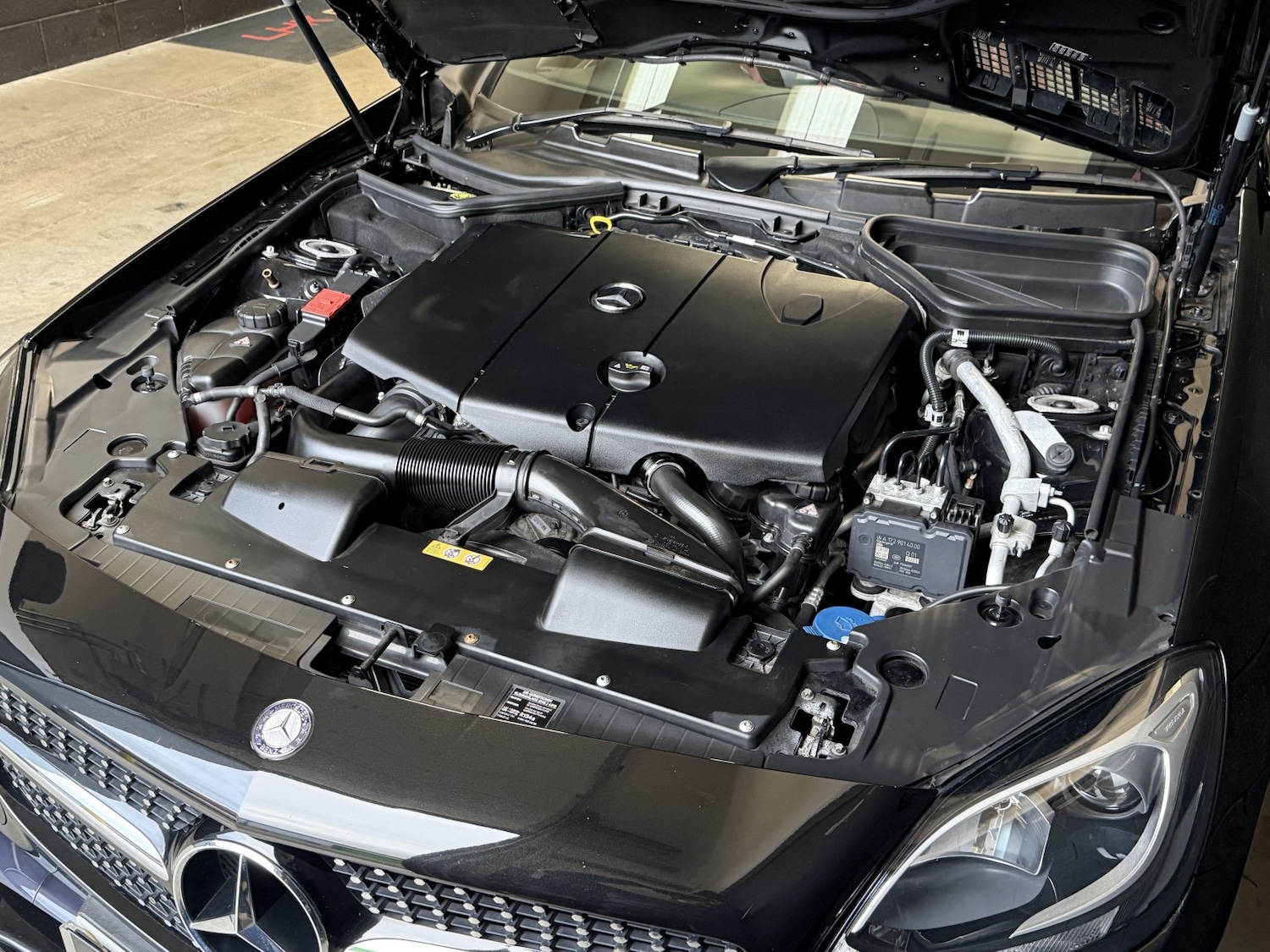 Used Mercedes-Benz SLC 2016 for sale - 77313989: Photo 22