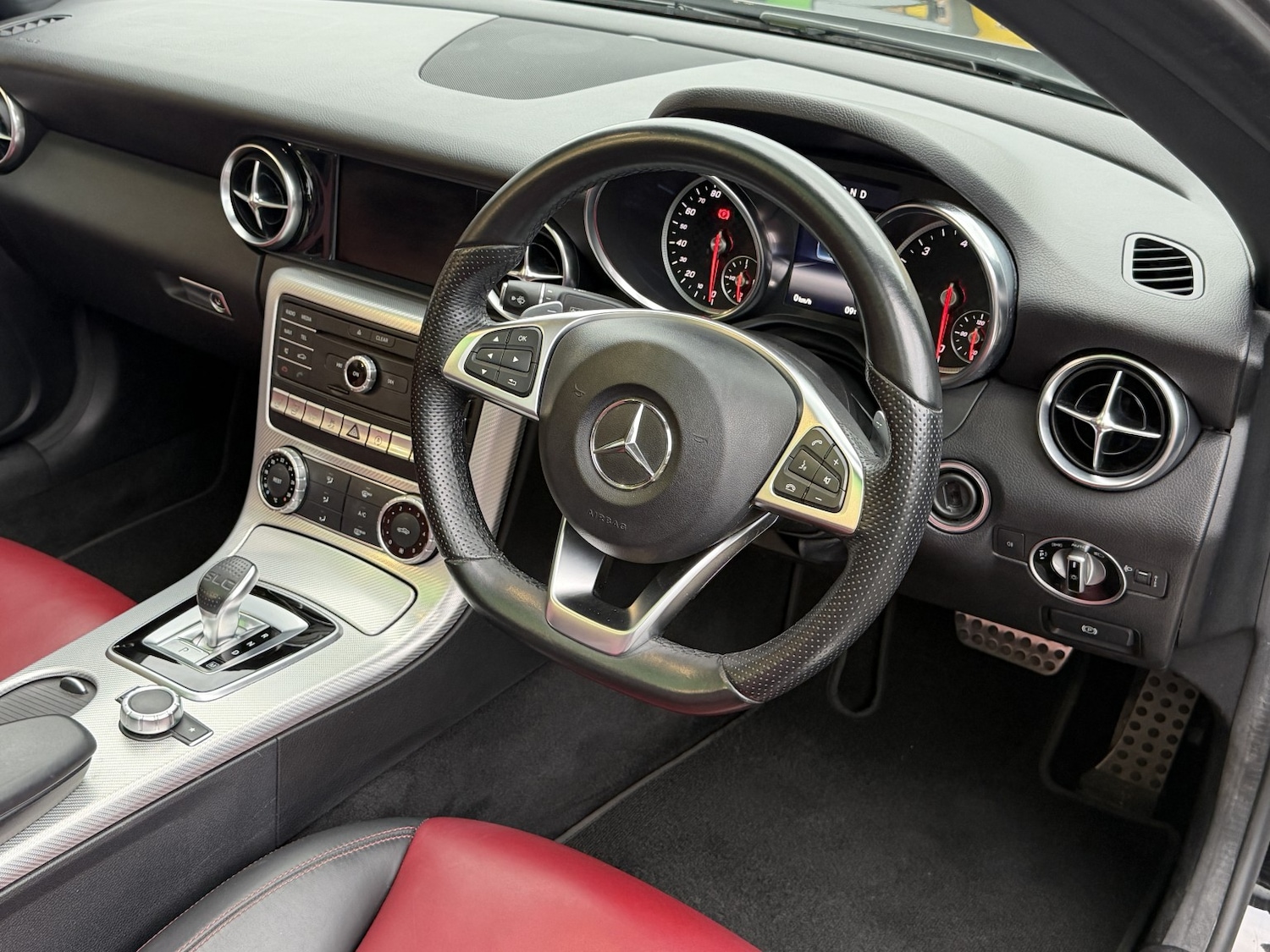 Used Mercedes-Benz SLC 2016 for sale - 77313989: Photo 4