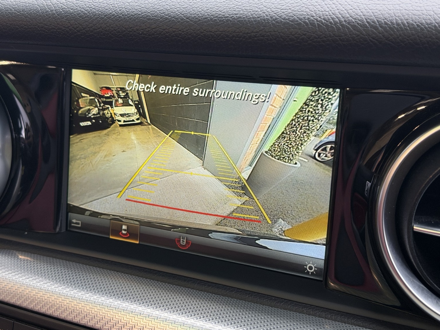 Used Mercedes-Benz SLC 2016 for sale - 77313989: Photo 8