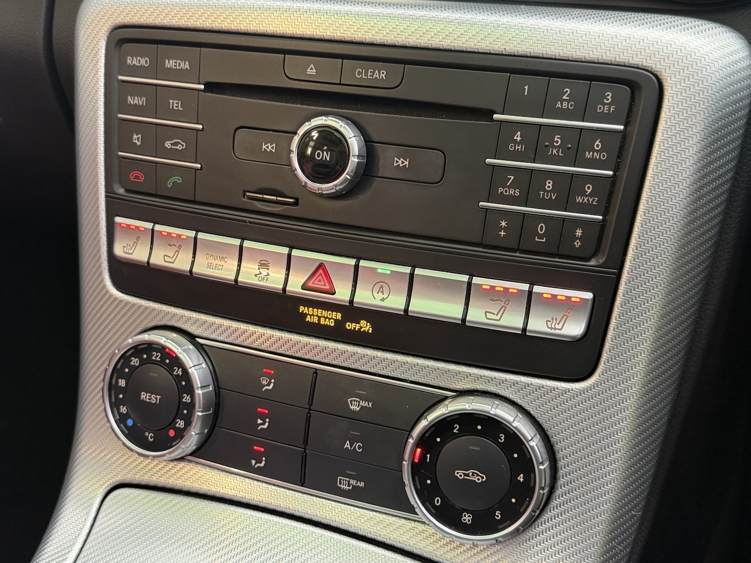 Used Mercedes-Benz SLC 2016 for sale - 77313989: Photo 9